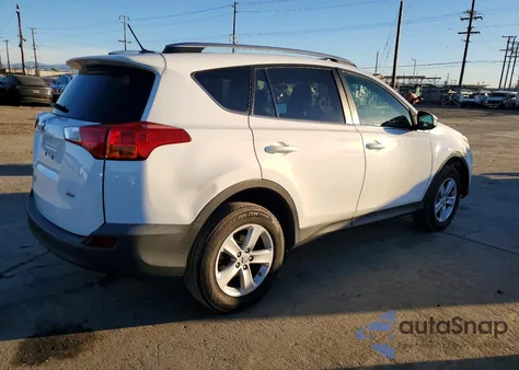 2013 Toyota Rav4 Xle z USA, uszkodzony, nr VIN 2T3WFREV9DW012442
